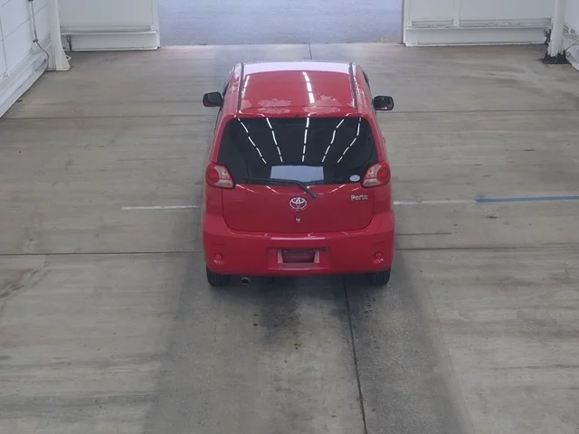 Toyota Porte  с аукциона в Японии