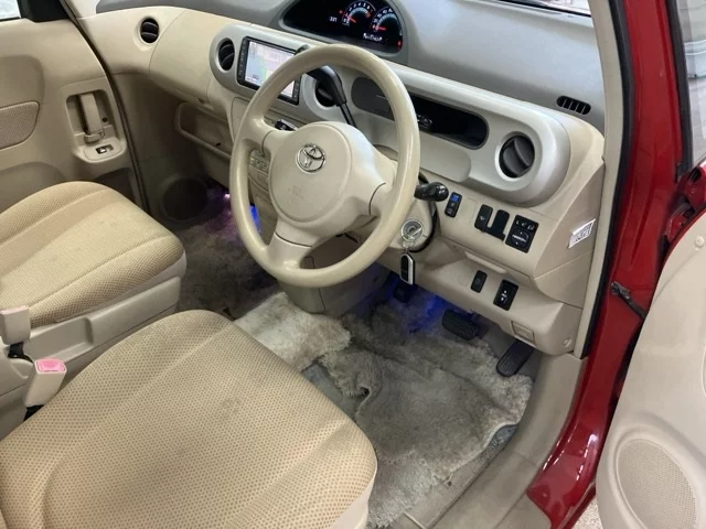 Toyota Porte  с аукциона в Японии