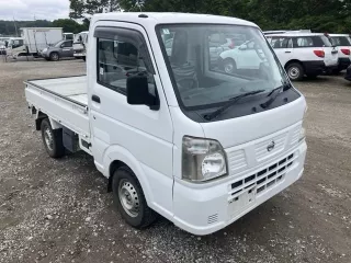 Nissan NT100 Clipper