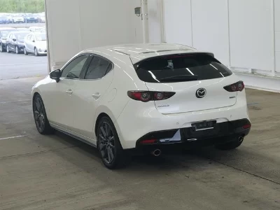 MAZDA MAZDA3 FASTBACK