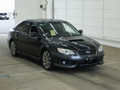 Subaru Legacy B4
