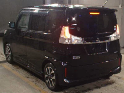 Mitsubishi Delica D:2