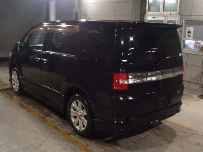 Mitsubishi DELICA D5