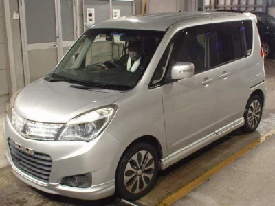 Mitsubishi Delica D:2