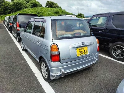 Daihatsu Mira Gino