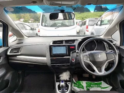Honda FIT HYBRID