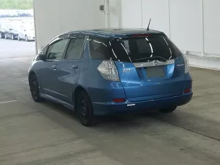 Honda FIT SHUTTLE HYBRID
