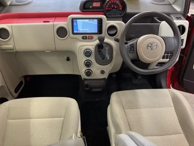 Toyota Porte  с аукциона в Японии