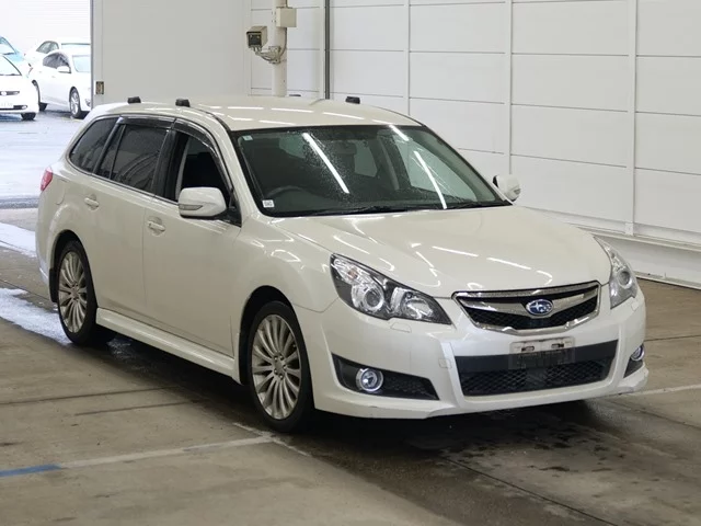 Subaru Legacy  с аукциона в Японии