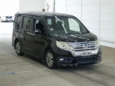 Honda STEPWGN SPADA