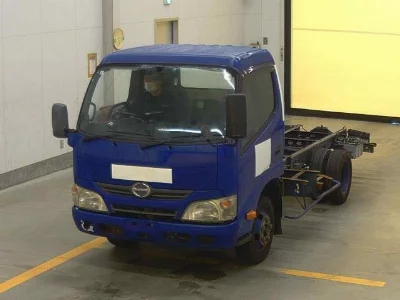 Hino DUTRO