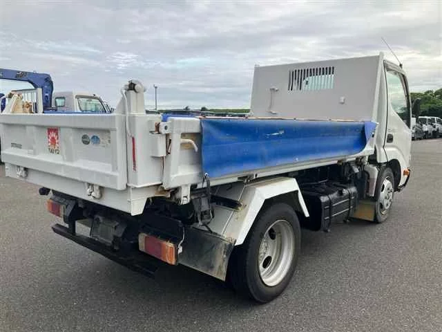 Hino Dutro  с аукциона в Японии