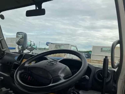 Hino Dutro