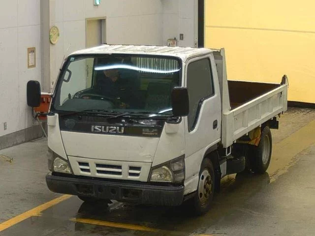 Isuzu Elf  с аукциона в Японии