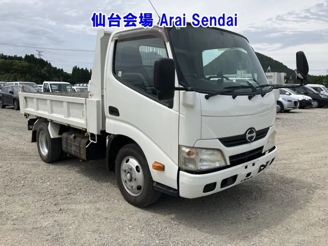 Hino Dutro  с аукциона в Японии