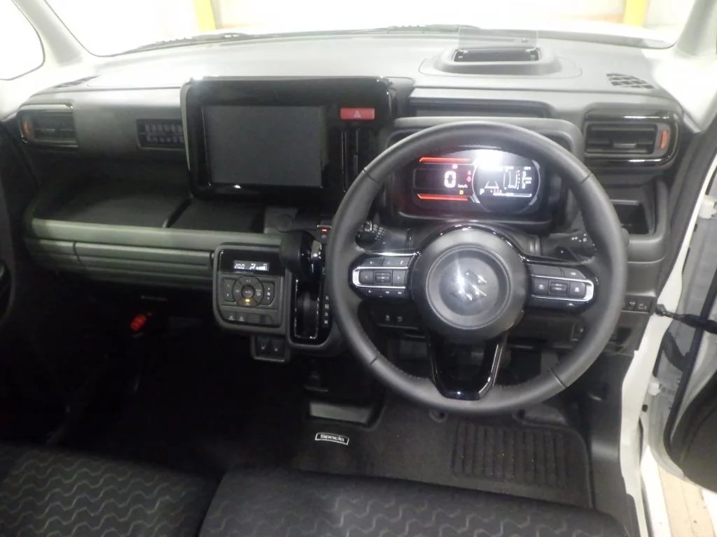 Suzuki Spacia Gear  с аукциона в Японии