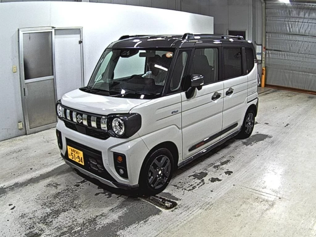 Suzuki Spacia Gear  с аукциона в Японии