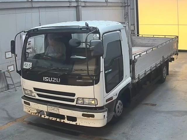 Isuzu Forward  с аукциона в Японии