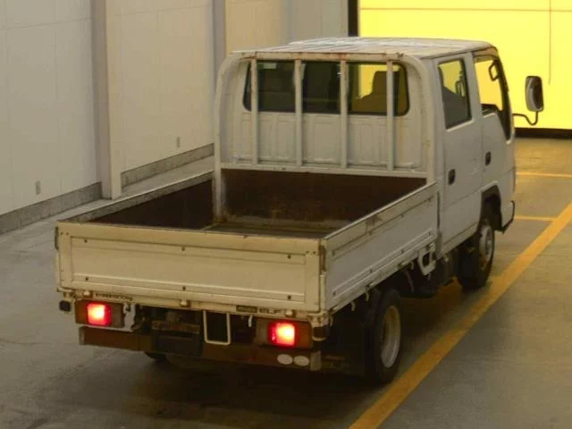 Isuzu Elf  с аукциона в Японии