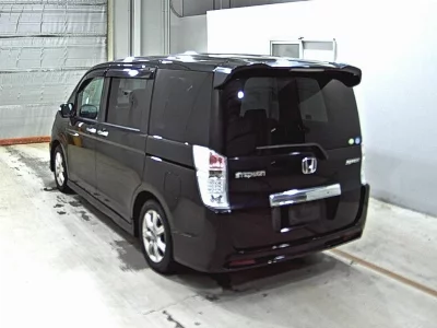 Honda STEPWGN SPADA