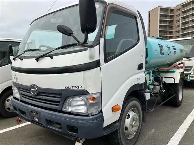 Hino Dutro  с аукциона в Японии