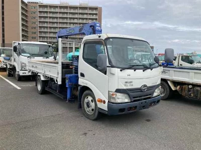 Hino DUTRO