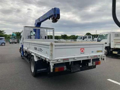 Hino DUTRO