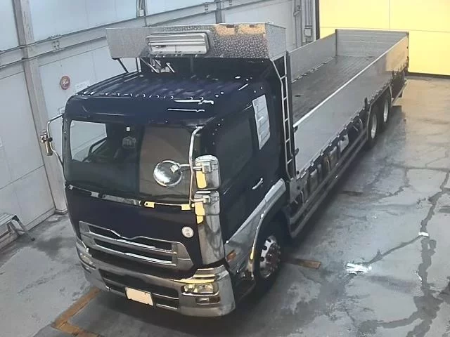 Nissan UD  с аукциона в Японии