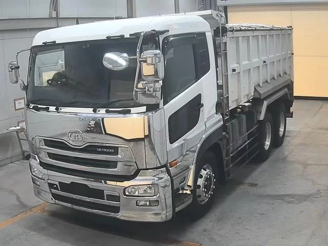 Nissan UD  с аукциона в Японии