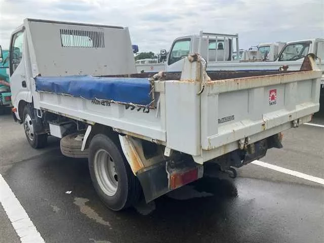 Hino Dutro  с аукциона в Японии