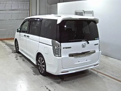 Honda STEPWGN SPADA