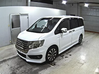 Honda STEPWGN SPADA