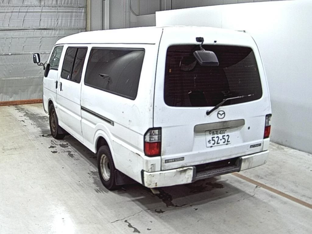 Mazda Bongo Brawny  с аукциона в Японии