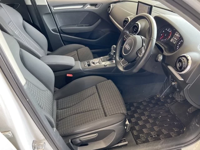 Audi A3  с аукциона в Японии