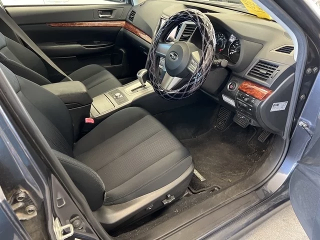 Subaru Legacy  с аукциона в Японии