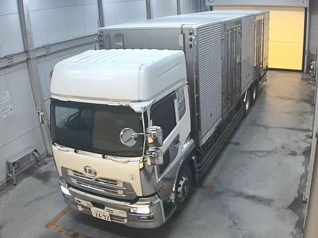 Nissan UD  с аукциона в Японии