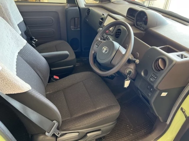 Toyota Porte  с аукциона в Японии