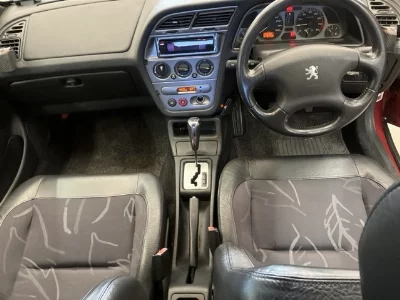 Peugeot 306