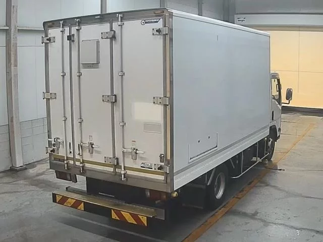 Isuzu Elf  с аукциона в Японии