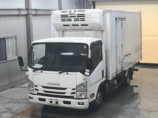 Isuzu Elf  с аукциона в Японии