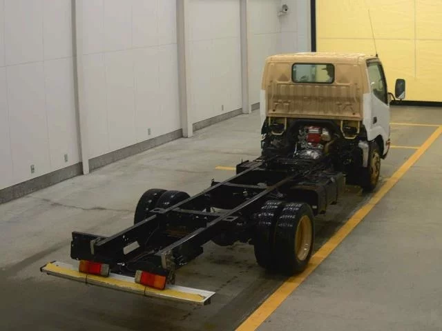 Toyota ToyoAce  с аукциона в Японии