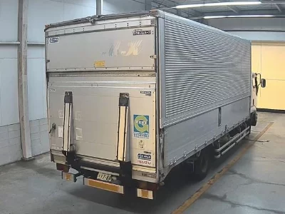 Isuzu Forward