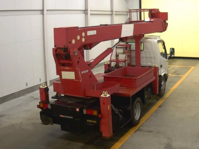 Hino Dutro  с аукциона в Японии