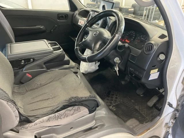 Nissan Caravan  с аукциона в Японии