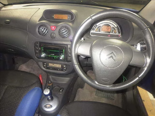 Citroen C2  с аукциона в Японии