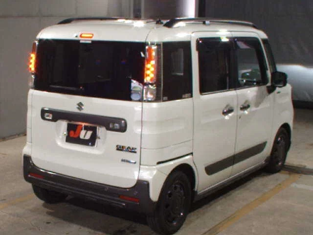 Suzuki Spacia Gear  с аукциона в Японии