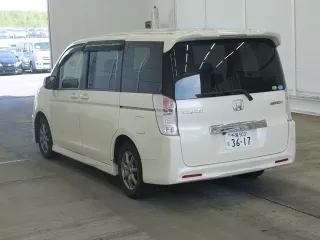 Honda STEPWGN SPADA