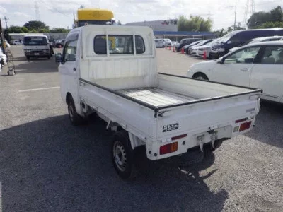 Toyota Pixis Truck