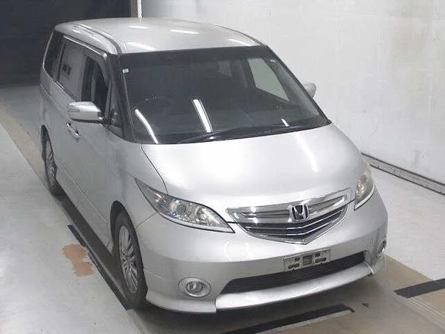 Honda Elysion  с аукциона в Японии