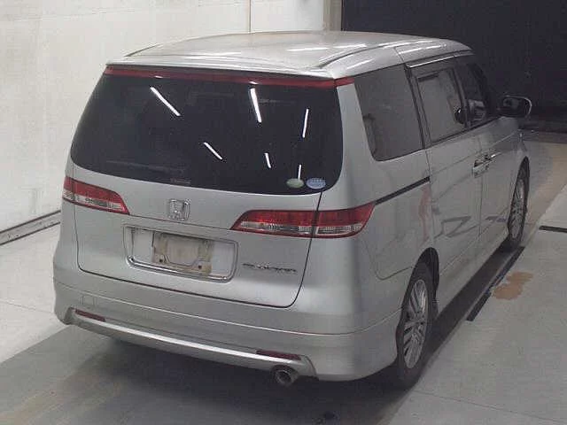 Honda Elysion  с аукциона в Японии